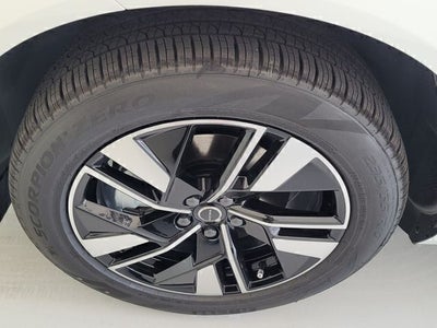 2026 Volvo XC60 B5 Core