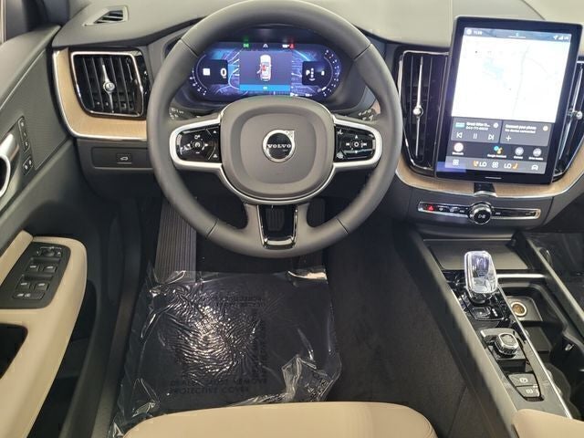 2026 Volvo XC60 B5 Core