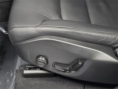 2025 Volvo XC60 B5 Core