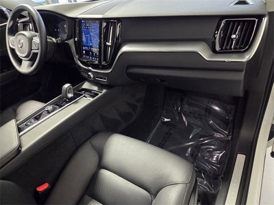 2025 Volvo XC60 B5 Core