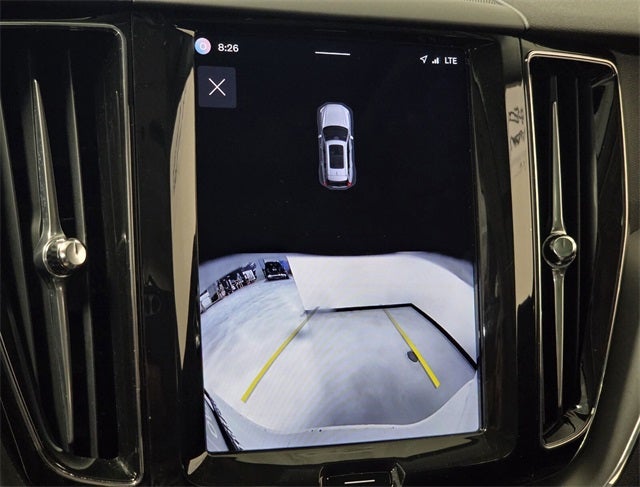 2025 Volvo XC60 B5 Core