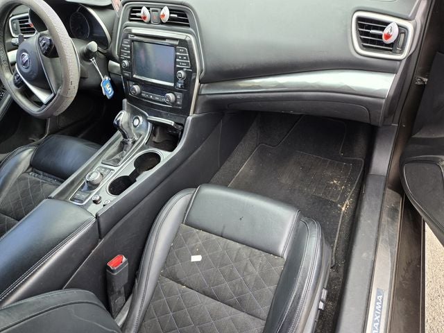 2016 Nissan Maxima SR