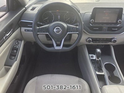 2022 Nissan Altima 2.5 SV