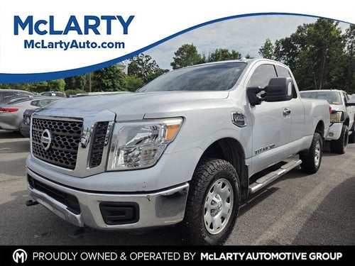2017 Nissan Titan XD SV
