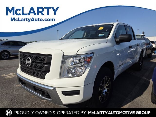 2024 Nissan Titan SV