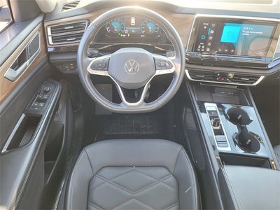 2024 Volkswagen Atlas 2.0T SE w/Technology