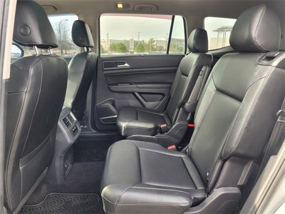 2019 Volkswagen Atlas 2.0T SE w/Technology w/Technology