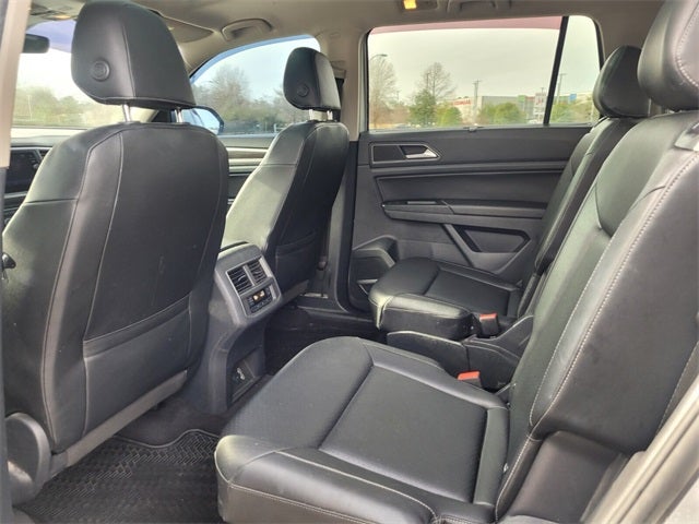2019 Volkswagen Atlas 2.0T SE w/Technology w/Technology