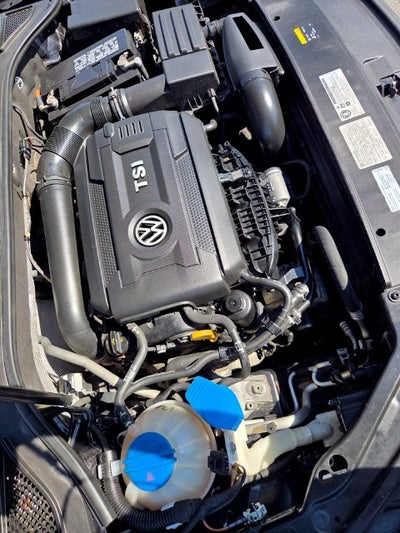 2017 Volkswagen Passat 1.8T R-Line