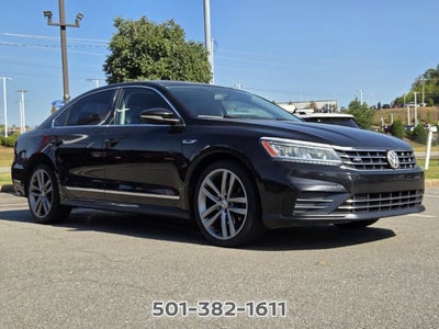 2017 Volkswagen Passat 1.8T R-Line