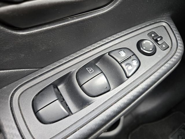 2020 Nissan Versa 1.6 S