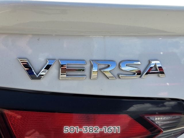 2024 Nissan Versa 1.6 SR