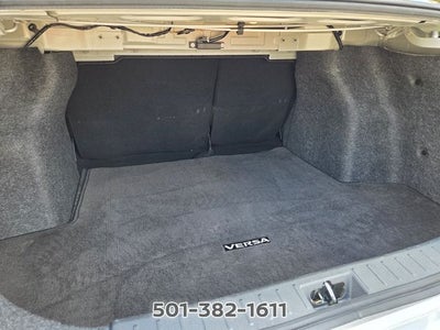 2024 Nissan Versa 1.6 SR