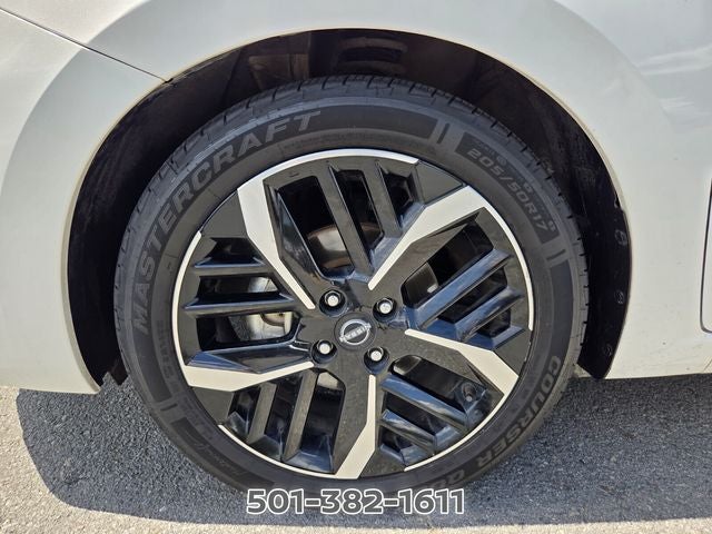 2024 Nissan Versa 1.6 SR
