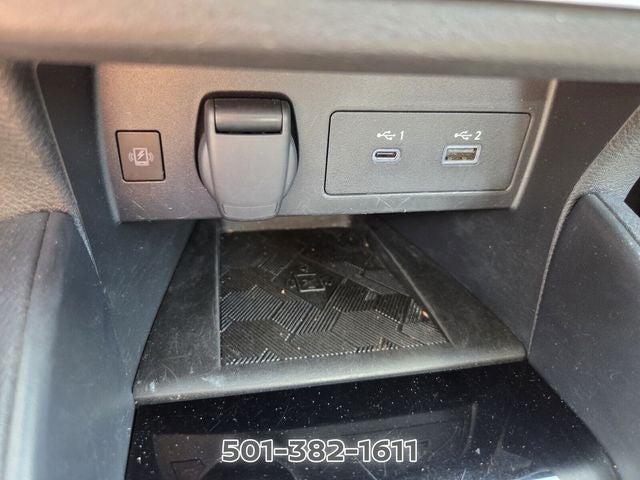 2024 Nissan Versa 1.6 SR