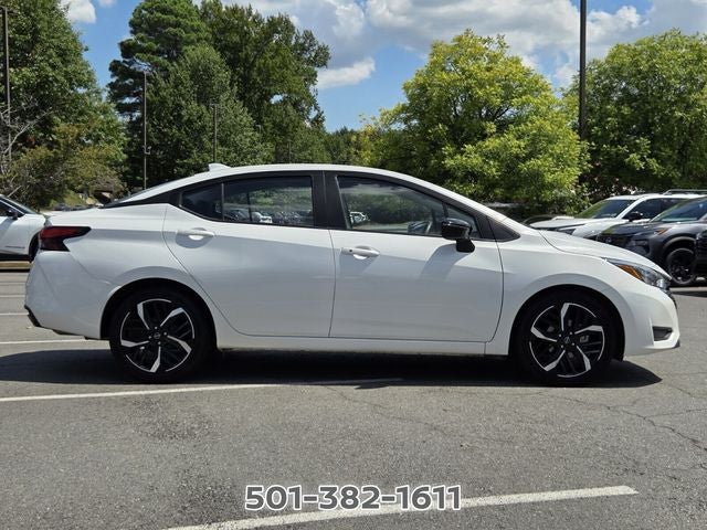 2024 Nissan Versa 1.6 SR