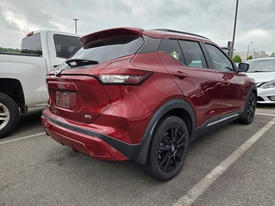 2021 Nissan Kicks SR