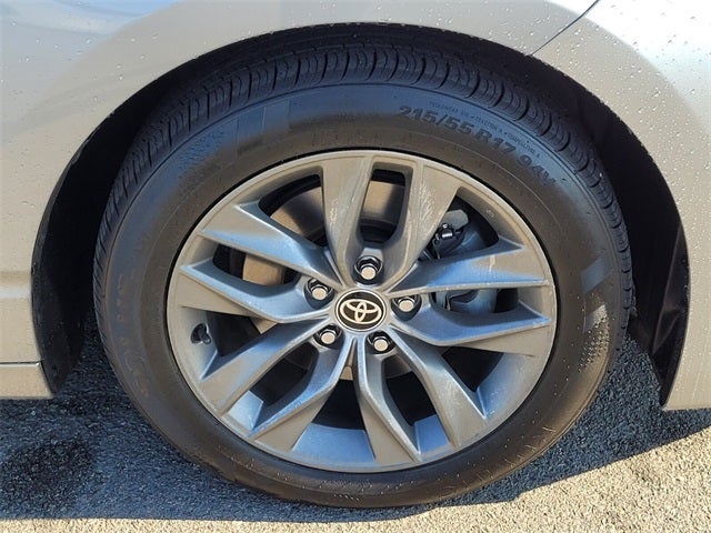 2022 Toyota Avalon XLE