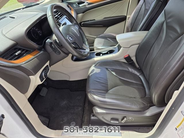 2019 Lincoln MKC Select