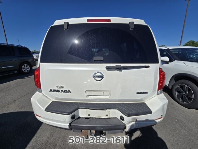 2013 Nissan Armada SV