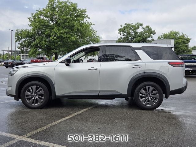 2024 Nissan Pathfinder S