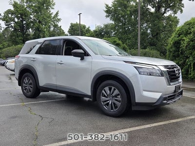 2024 Nissan Pathfinder S