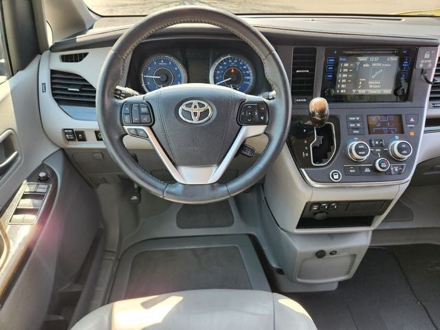 2017 Toyota Sienna L Handicap Lift Handicap Lift
