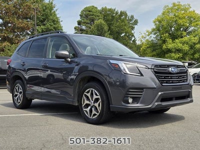 2024 Subaru Forester Premium