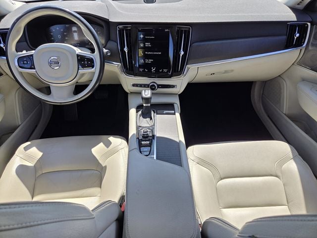 2017 Volvo V90 Cross Country T6 AWD