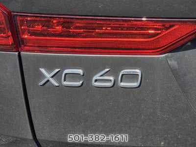 2023 Volvo XC60 B5 Ultimate Bright Theme