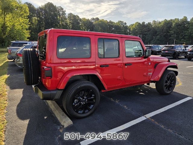 2024 Jeep Wrangler Sahara 4xe