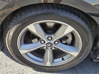 2016 Ford Mustang V6