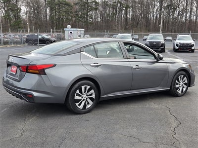 2022 Nissan Altima 2.5 S