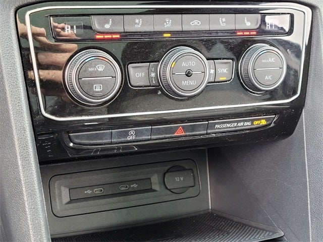 2021 Volkswagen Atlas Cross Sport 3.6L V6 SEL Premium R-Line