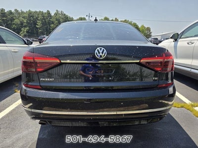 2017 Volkswagen Passat 1.8T R-Line