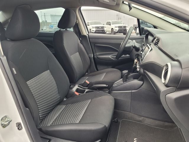 2024 Nissan Versa 1.6 S