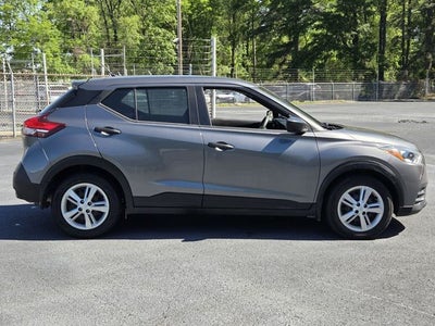 2020 Nissan Kicks S