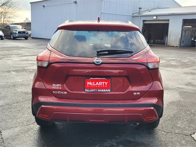2023 Nissan Kicks SR