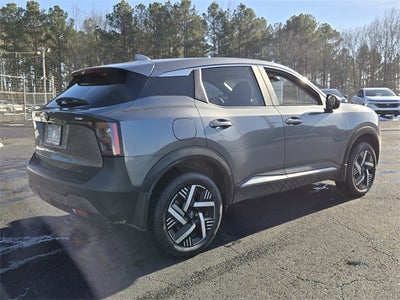 2025 Nissan Kicks SV