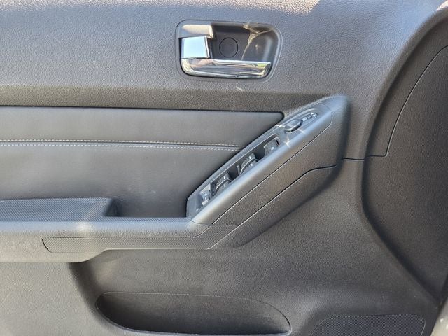 2009 Hummer H3T Base