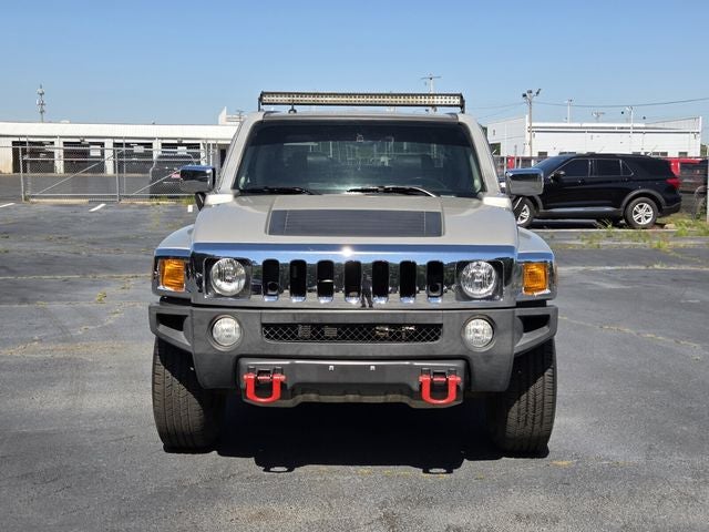 2009 Hummer H3T Base