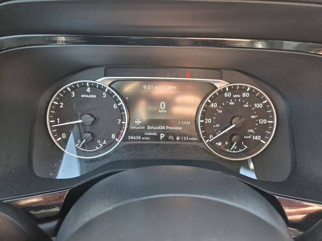 2024 Nissan Pathfinder SV