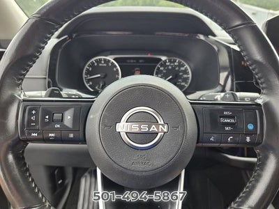 2022 Nissan Pathfinder SV