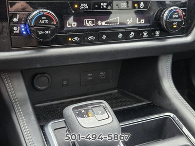 2023 Nissan Pathfinder Platinum