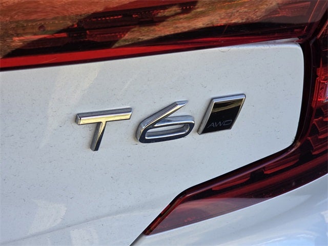 2020 Volvo S60 T6 Momentum