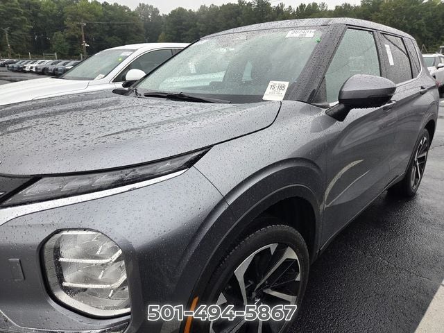 2023 Mitsubishi Outlander SE Black Edition