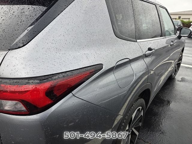 2023 Mitsubishi Outlander SE Black Edition