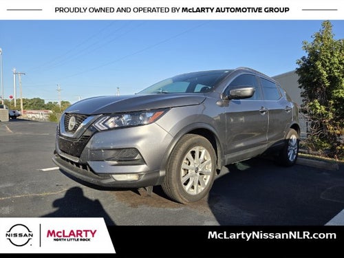2022 Nissan Rogue Sport SV