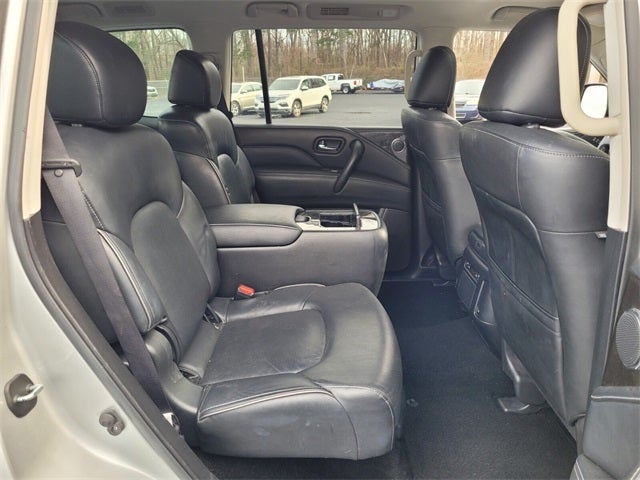 2022 INFINITI QX80 LUXE