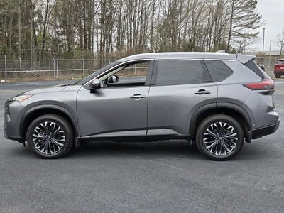 2025 Nissan Rogue SL